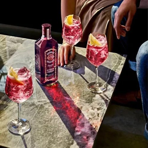 Gin Bombay Bramble 700 Ml - Image 2