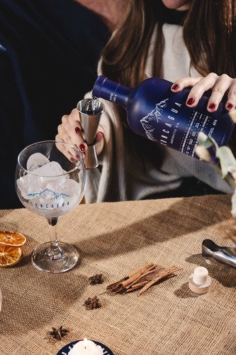 Aconcagua Gin 750 Ml - Blue Edition - Image 2