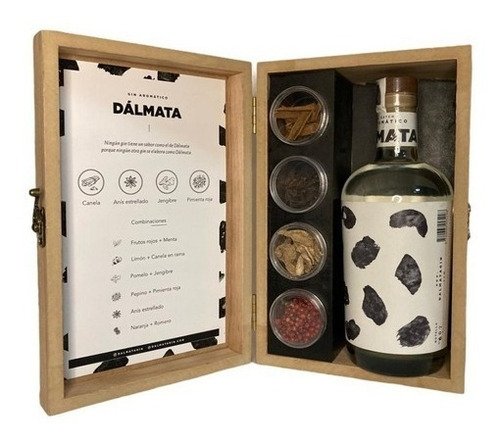 Gin Dalmata Clásico Small Batch 700 Ml Flores Enebro Laurel Cítricos - Image 3
