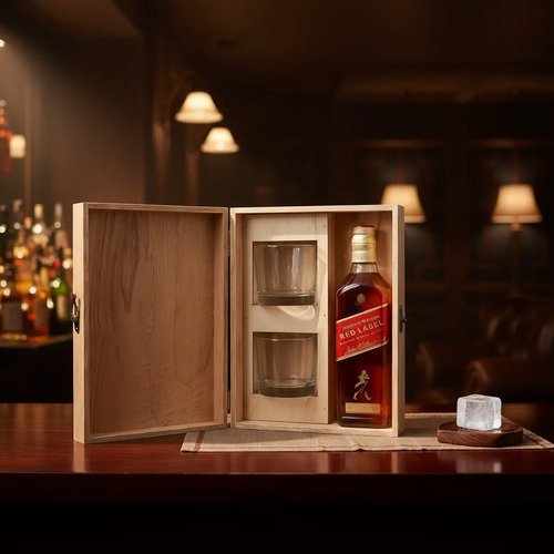 Johnnie Walker Red Label 700ml + 2 Vasos Estuche Gift Box - Image 3